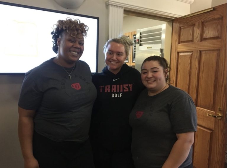 Transy student organizes Christmas surprise for Gratz Perk workers